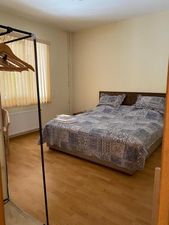 Двухместный (Двухместный номер с 1 кроватью и собственной ванной комнатой) гостевого дома Уютный Дом, Красная Поляна