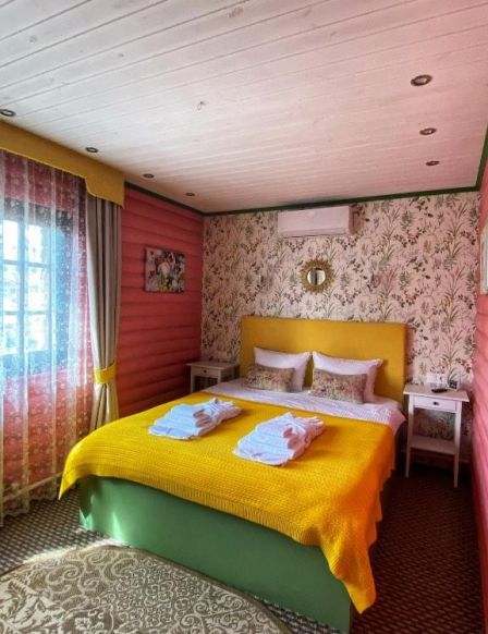 Фотография номера гостевого дома Семейное поместье Солнечное