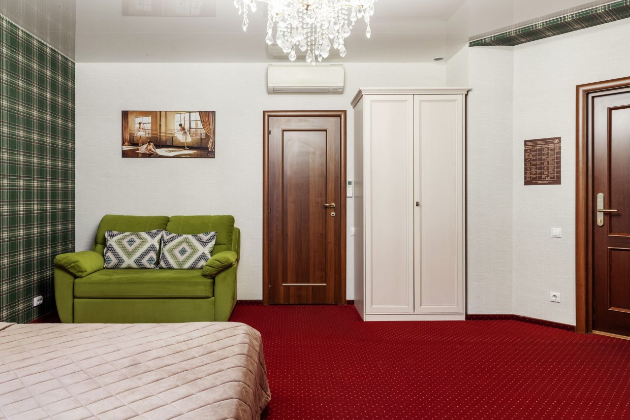 Трехместный (Улучшенный), Отель ПолиАрт Парк