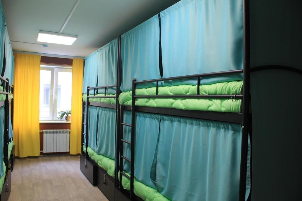 Номер (Кровать в общем номере для мужчин) хостела Арт Хостел Ван Гог, Красногорск