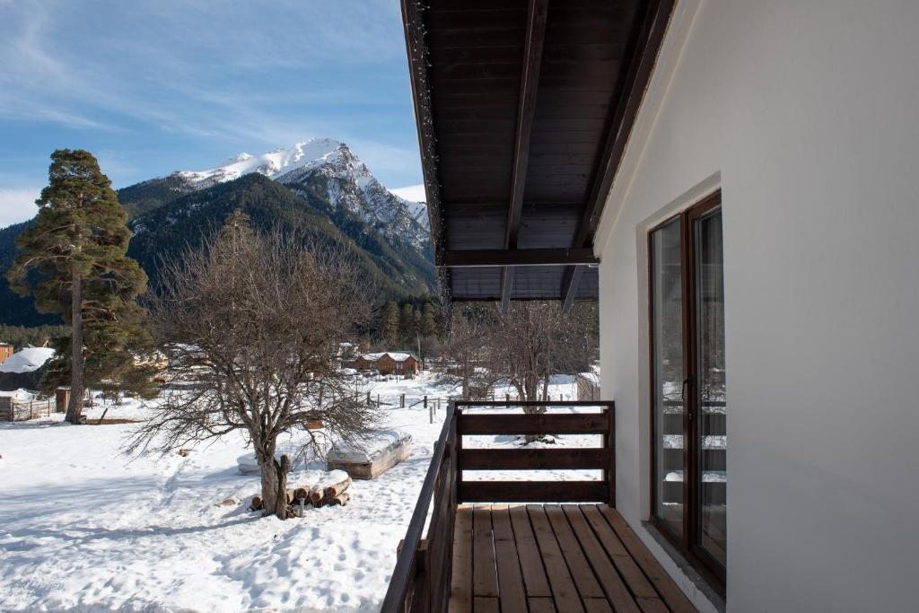 Четырехместный (Четырехместный номер с балконом), Гостиница Орион