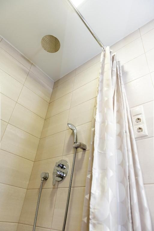 Трехместный (Трехместный номер с видом на горы), Гостиница Орион