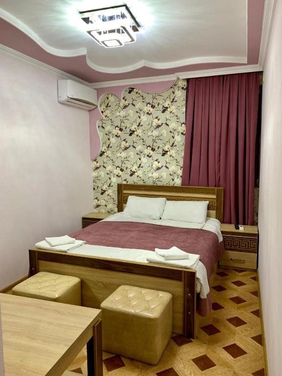 Двухместный (Небольшой двухместный номер с 1 кроватью) отеля Georgian Palace, Кутаиси