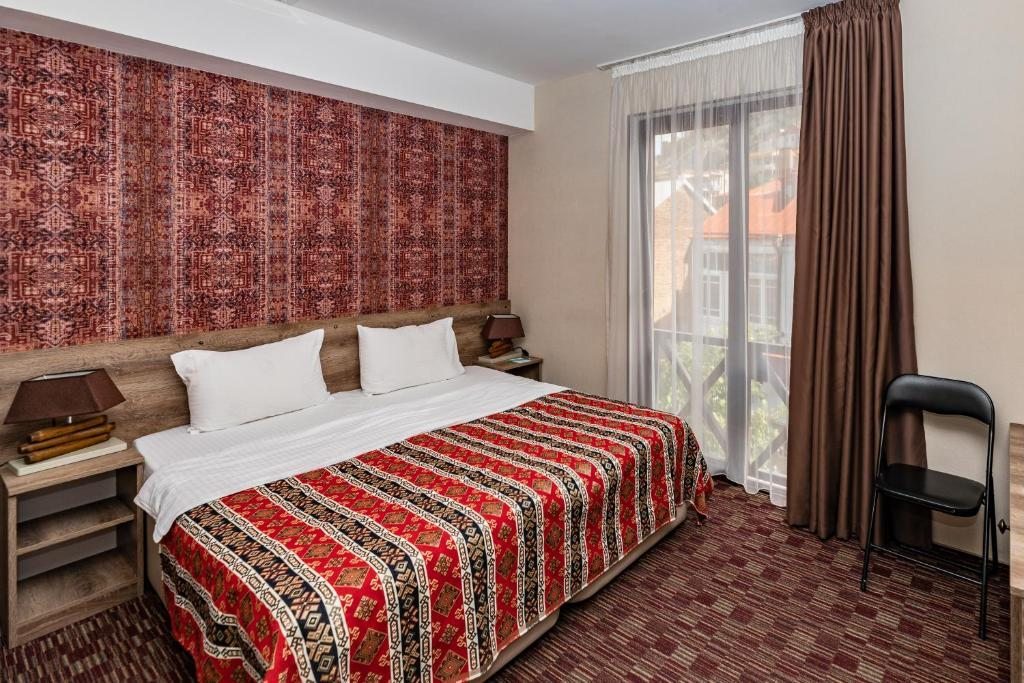 Двухместный (Стандартный двухместный номер с 1 кроватью или 2 отдельными кроватями) отеля Old Side Boutique Hotel, Тбилиси