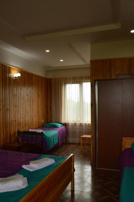 Четырехместный (Классический четырехместный номер) гостевого дома Kobuleti Pines Resort, Кобулети