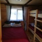 Семейный (Семейный номер), Деревенька на роднике