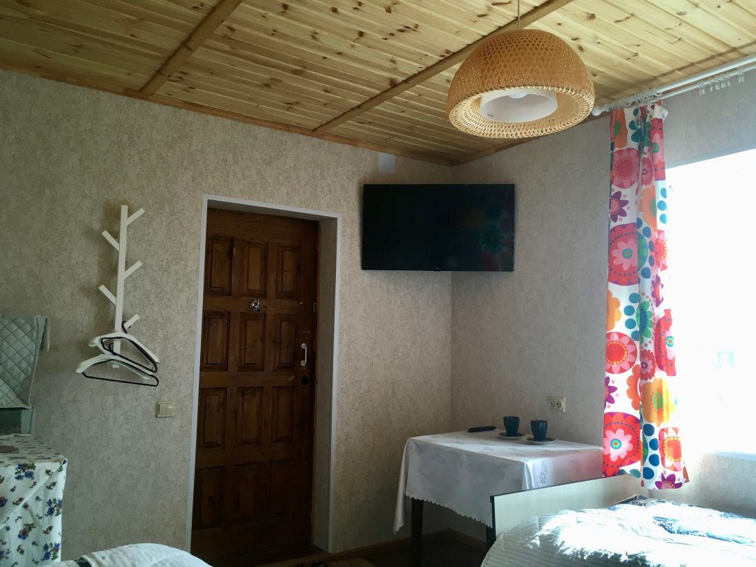 Двухместный (двухместный с двухспальной кроватью  и односпальной кроватью) гостевого дома Соловки, Соловецкий