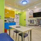 Общая кухня, Гостиница Атмосфера