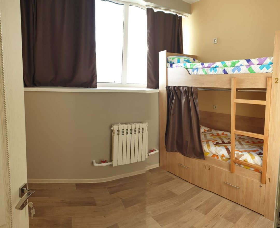 Двухместный (Кровать в двухместном номере для мужчин -1 двухъярусная кровать) хостела FRIENDS, Петропавловск-Камчатский