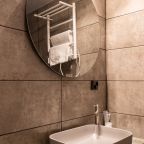 Семейный (Семейный 2-х комнатный номер в отеле №12 на 4-х человек), База отдыха Бабин Двор