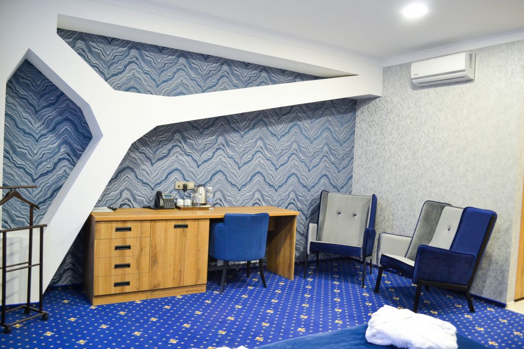 Двухместный (Большой двухместный номер с кухней с 1 кроватью или 2 отдельными кроватями) гостиницы Есенин, Вольск