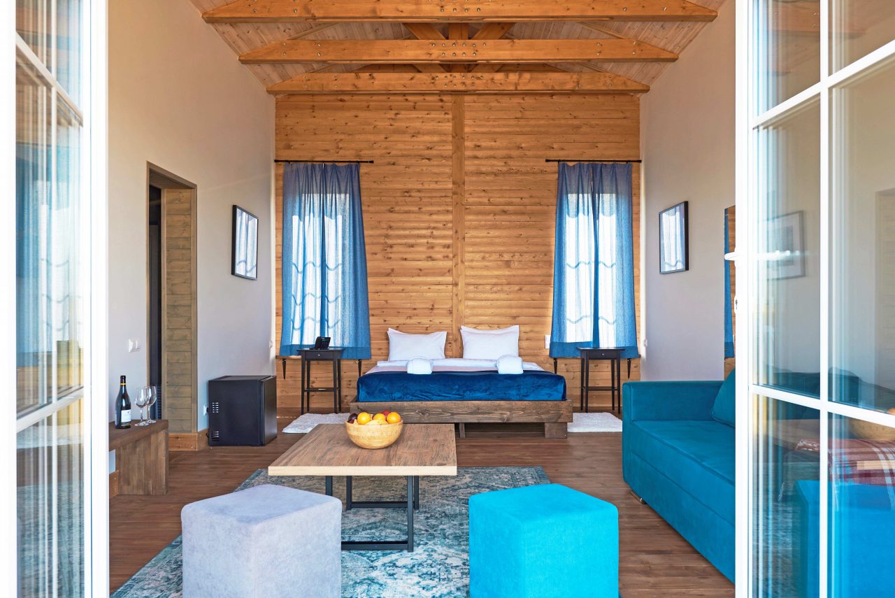 Четырехместный (Номер в пляжном доме с террасой - третья линия), Отель MillCreek