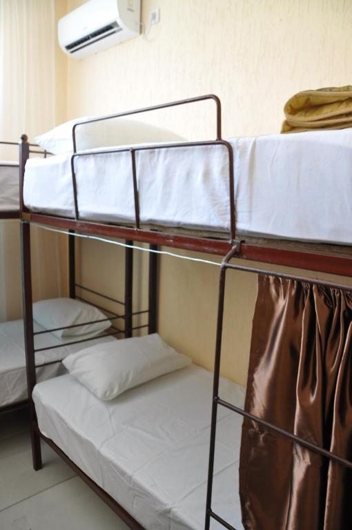 Номер (Общий 10-местный номер для мужчин) хостела Hostel - NS Prestige, Шымкент