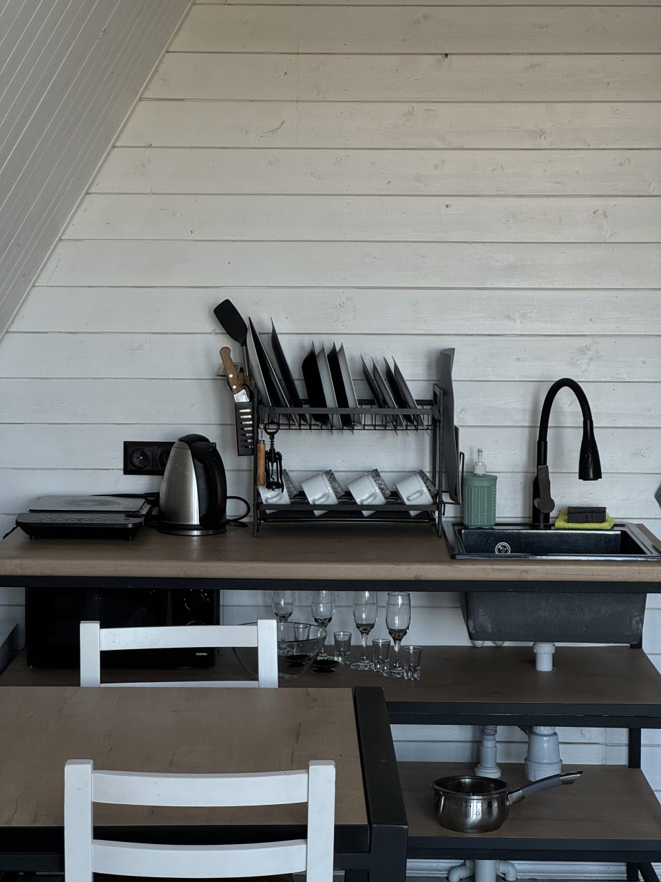 Четырехместный (Афрейм), База отдыха Лебедино