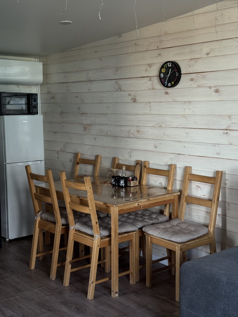 Дом (Изумруд), База отдыха Лебедино