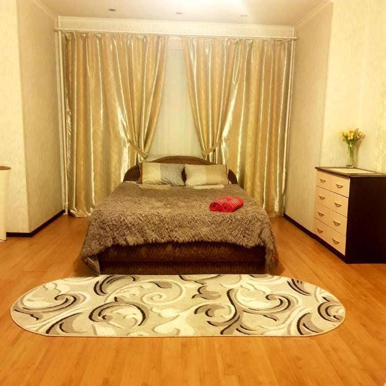 Апартаменты (Апартаменты с 1 спальней) апартамента на Профсоюзов, Сургут