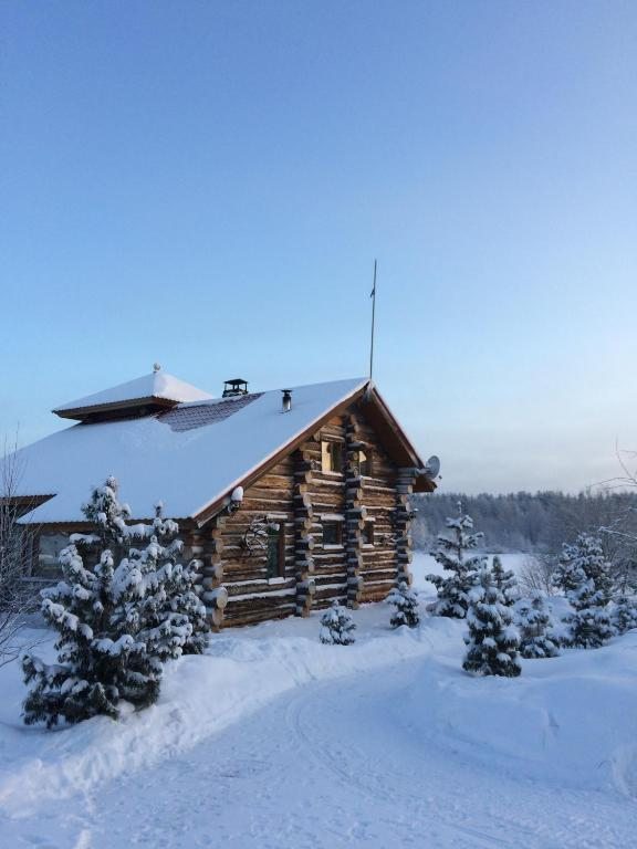 Номер (Шале с 3 спальнями), Дом для отпуска Лось