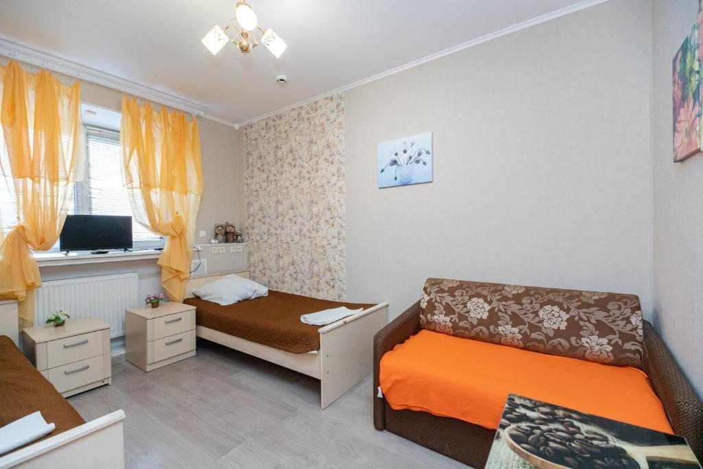 Двухместный (Двухместный номер с 2 отдельными кроватями и дополнительной кроватью) хостела Best Friends Hostel, Петрозаводск