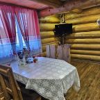 Дом (Дом с 2мя спальнями), Коттедж Медовое Ранчо