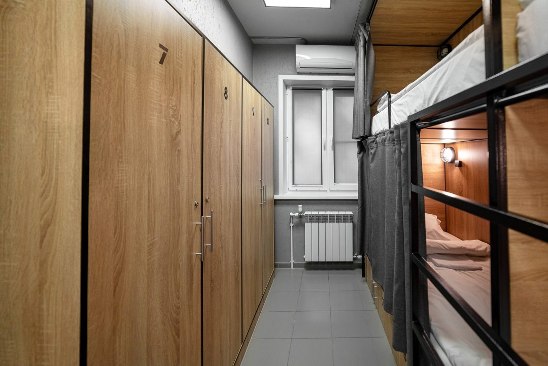 Четырехместный (4-х местный мужской номер) хостела Sleep box, Барнаул