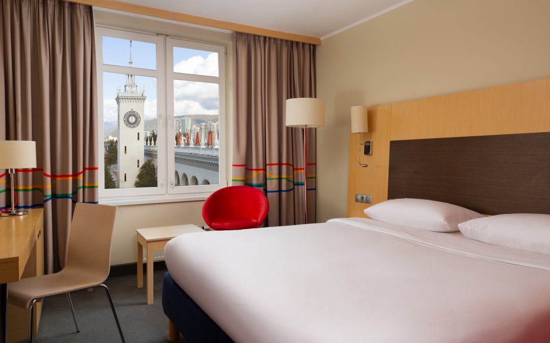 Двухместный (Стандартный с видом на город) гостиницы Cosmos Sochi Hotel, Сочи