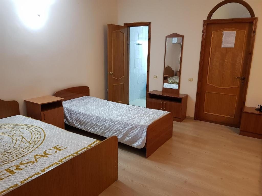 Четырехместный (Четырехместный номер с видом на горы), Эллинг-Лоо