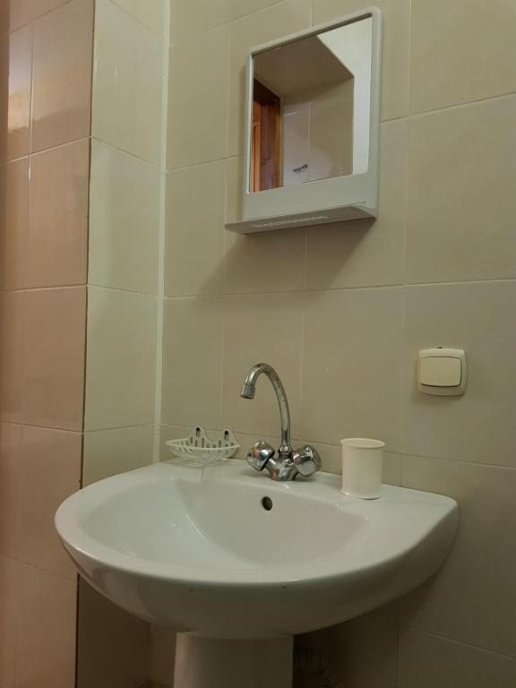 Трехместный (Трехместный номер с собственной ванной комнатой), Эллинг-Лоо