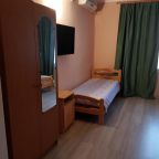 Трехместный (Улучшенный трехместный номер с видом на горы), Эллинг-Лоо