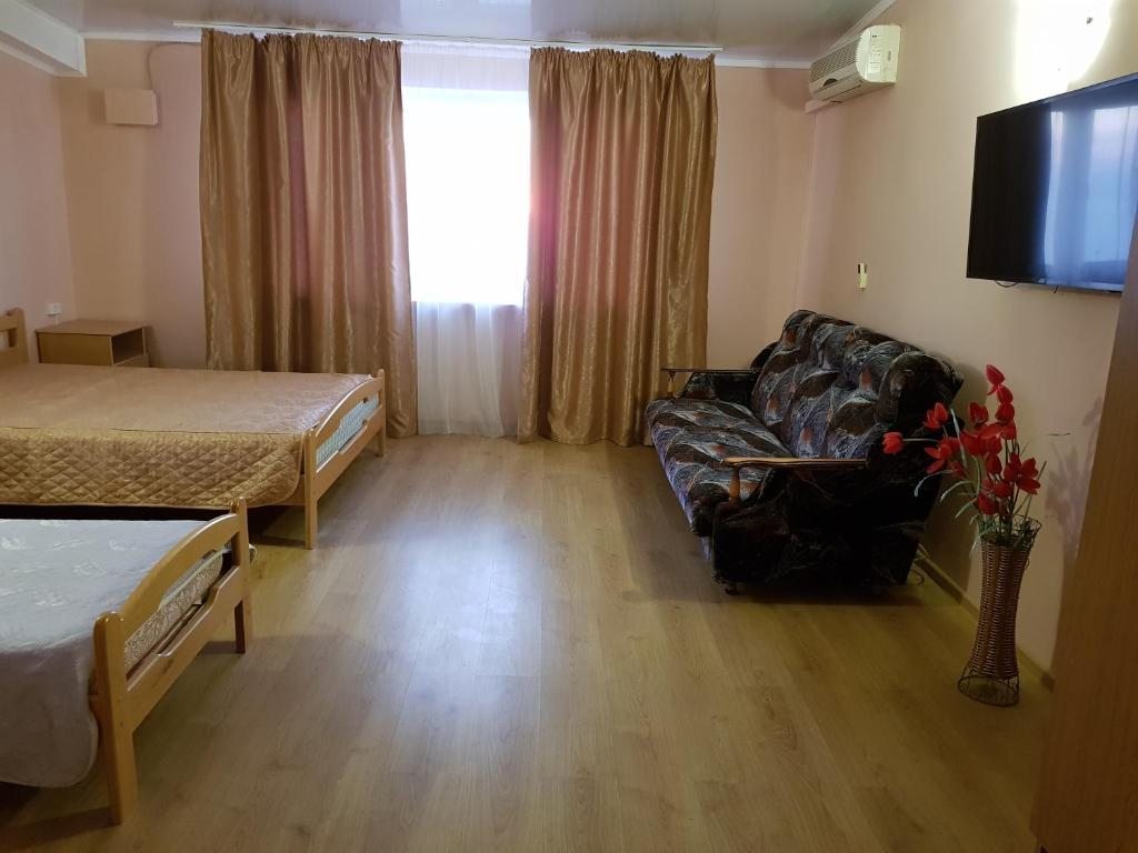 Трехместный (Улучшенный трехместный номер с видом на море), Эллинг-Лоо