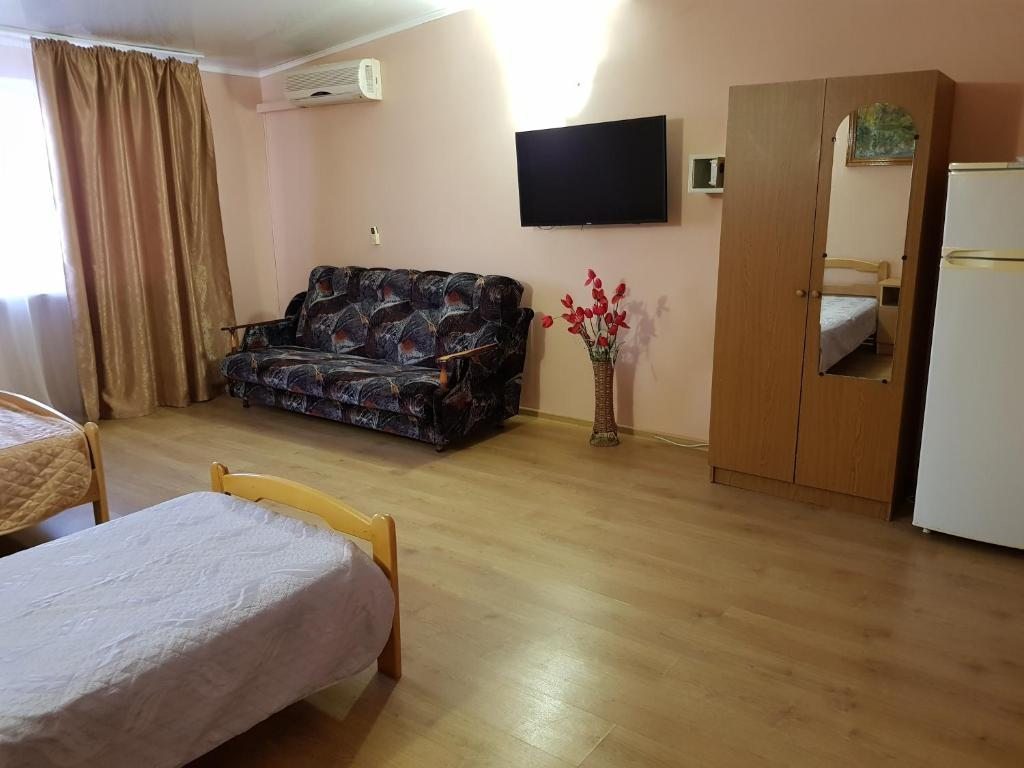 Трехместный (Улучшенный трехместный номер с видом на море), Эллинг-Лоо