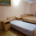 Трехместный (Улучшенный трехместный номер с видом на море), Эллинг-Лоо