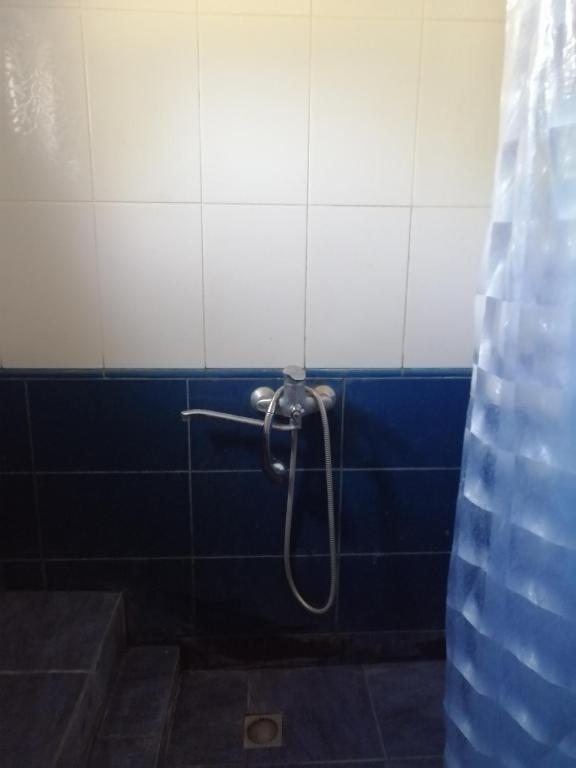 Трехместный (Трехместный номер с ванной комнатой), Гостевой дом У Катюши