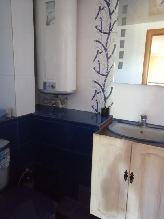 Трехместный (Трехместный номер с ванной комнатой), Гостевой дом У Катюши