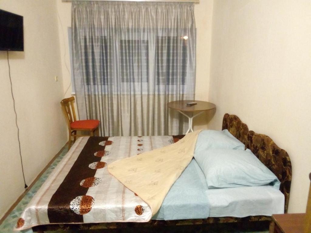 Двухместный (Двухместный номер эконом-класса с 1 кроватью) гостевого дома Виктория на Греческой, Сочи