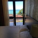 Трехместный (Трехместный номер с видом на море), ЛооВегас