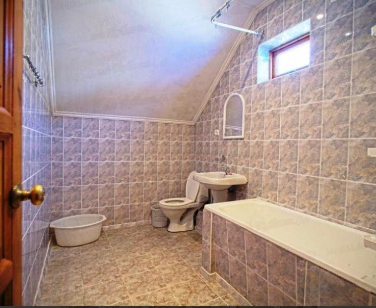 Двухместный (Двухместный номер с 1 кроватью и общей ванной комнатой) гостевого дома Берег, Лазаревское