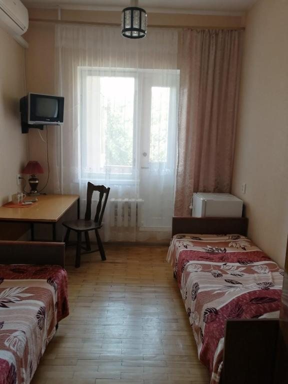 Двухместный (Двухместный номер с 2 отдельными кроватями) гостевого дома мотель горный, Лазаревское