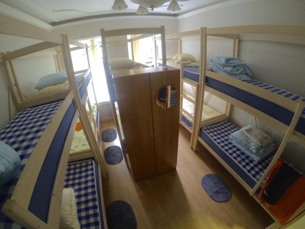 Номер (Кровать в общем номере для мужчин и женщин с 10 кроватями) гостевого дома Гостевой на Конной, Санкт-Петербург