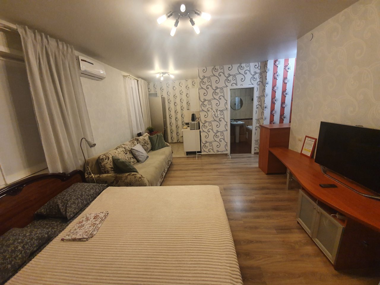 Апартаменты (Стандартные апартаменты-студио 214) апартамента В ЖК Олимп, Новосибирск