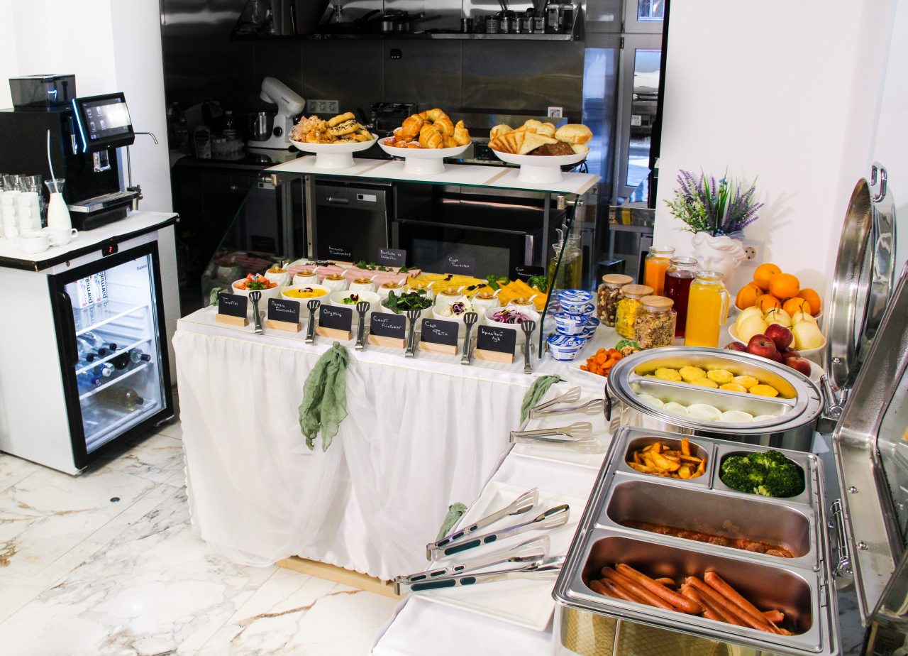 Завтрак ,9.00-11.00, Апартаменты В ЖК Олимп