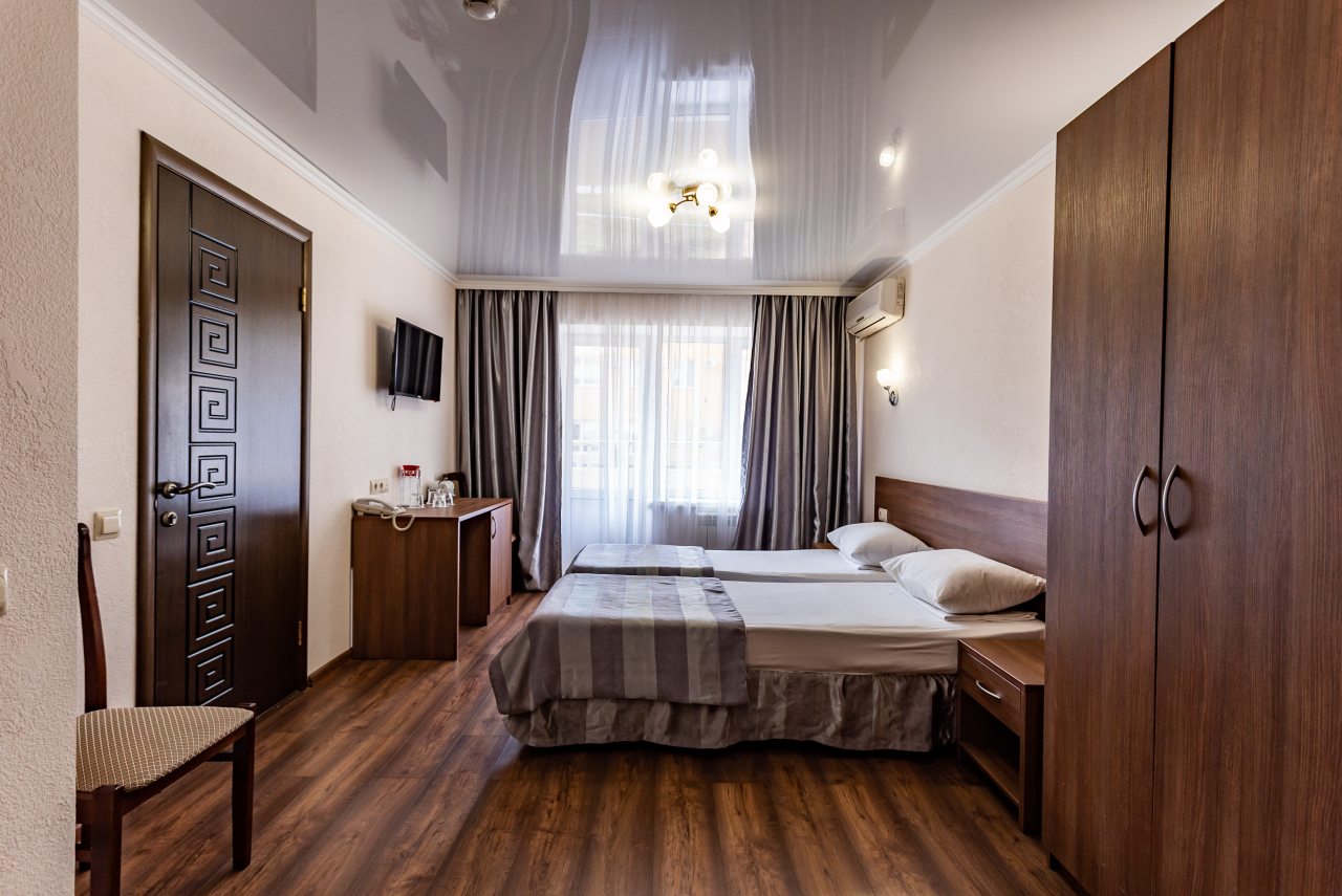 Четырехместный (Двухкомнатный номер 