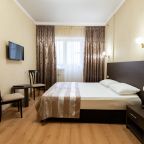 Двухместный (Двухкомнатный номер "Комфорт" тариф "Оздоровительная путёвка"), Санаторий Русь