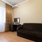 Двухместный (Двухкомнатный номер "Комфорт" тариф "Оздоровительная путёвка"), Санаторий Русь