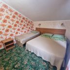 Трехместный (Комната 13), Гостевой дом Фантазия