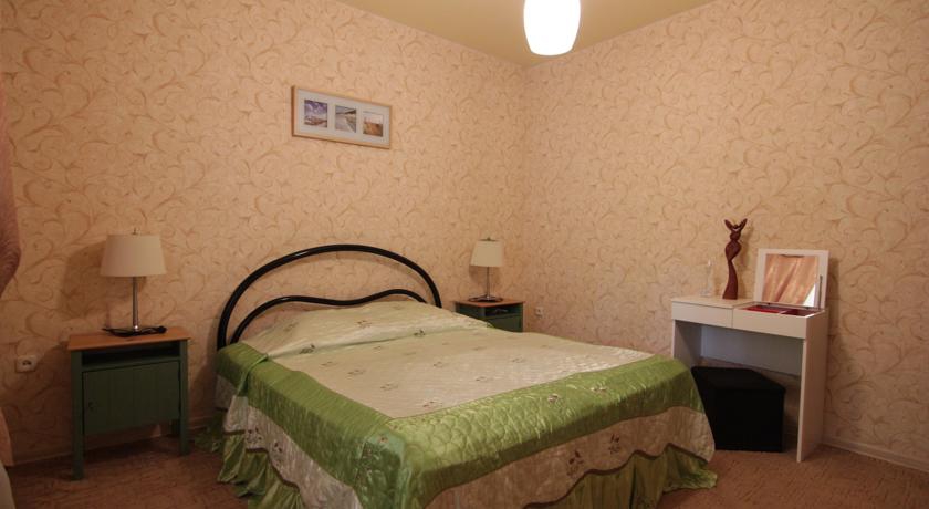 Апартаменты (С двумя спальнями) гостевого дома Пристань, Геленджик
