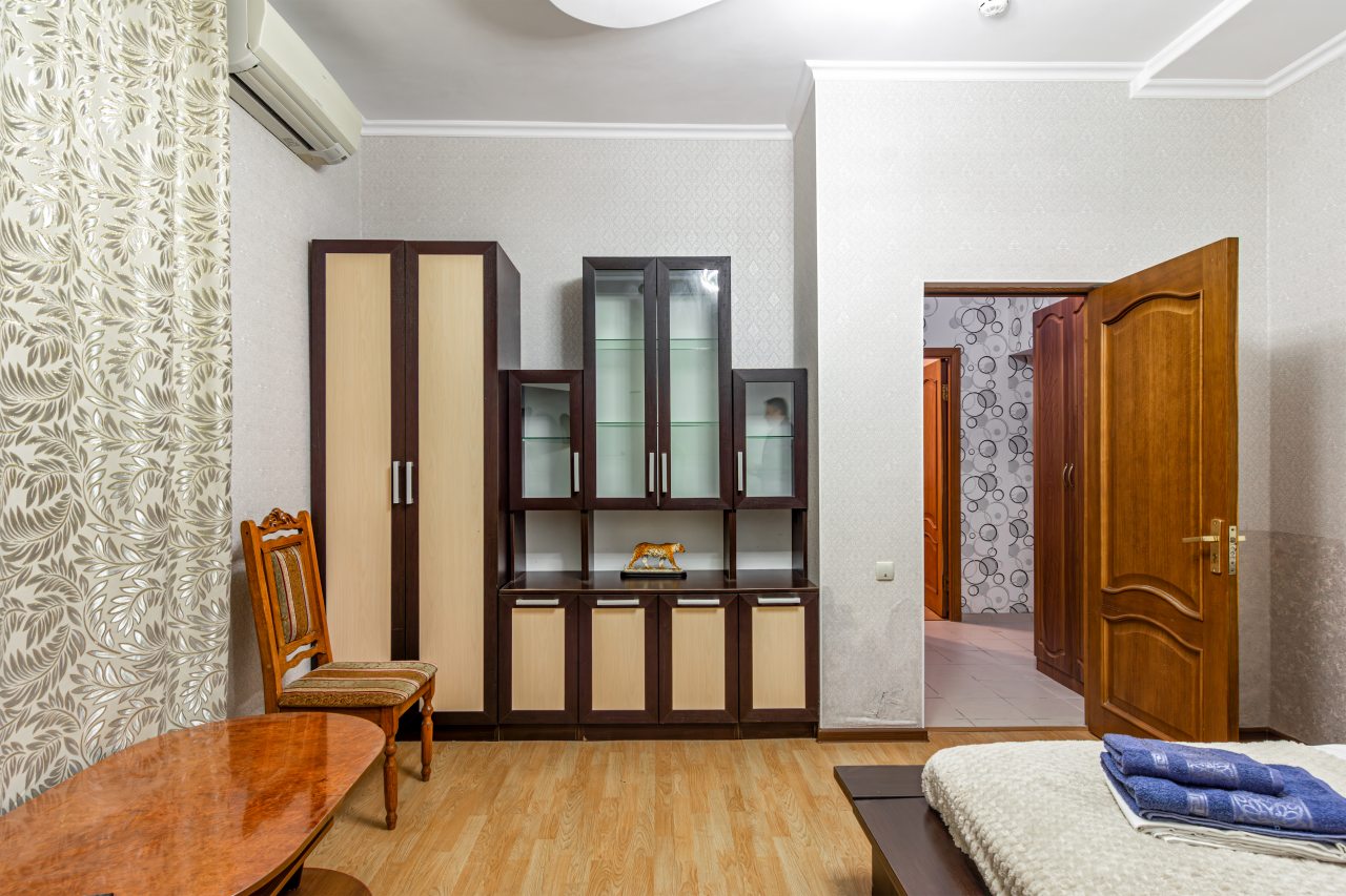 Полулюкс (С 2-мя раздельными комнатами без балкона), Гостиница Ника