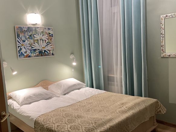 Фотография номера гостиницы Комфорт на Б.Морской