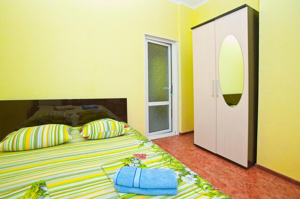 Двухместный (Стандартный двухместный номер с 1 кроватью или 2 отдельными кроватями) гостевого дома Агина, Геленджик