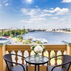 Двухместный (Двухкомнатный Люкс с балконом | Вид на Неву), River Palace Hotel