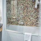 Двухместный (Стандарт с одной кроватью King size | Вид на Неву), River Palace Hotel